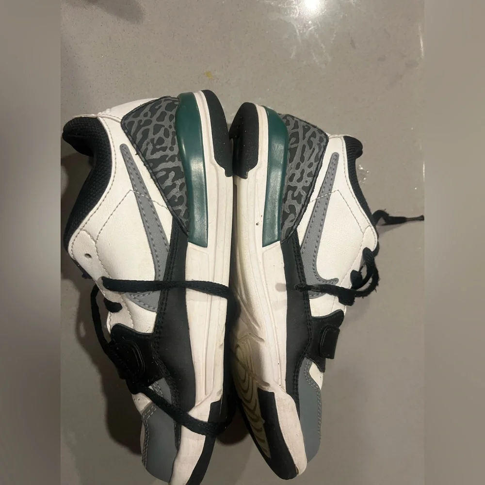 EUC Jordan Legacy 312 Low - Picture 5 of 10